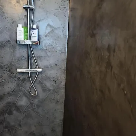 Loft, Parking Prive, Terrasse, Entree Independante